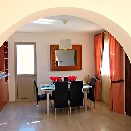 Villa Lalianda Sandy - Private Pool - Jacuzzi - Private Area