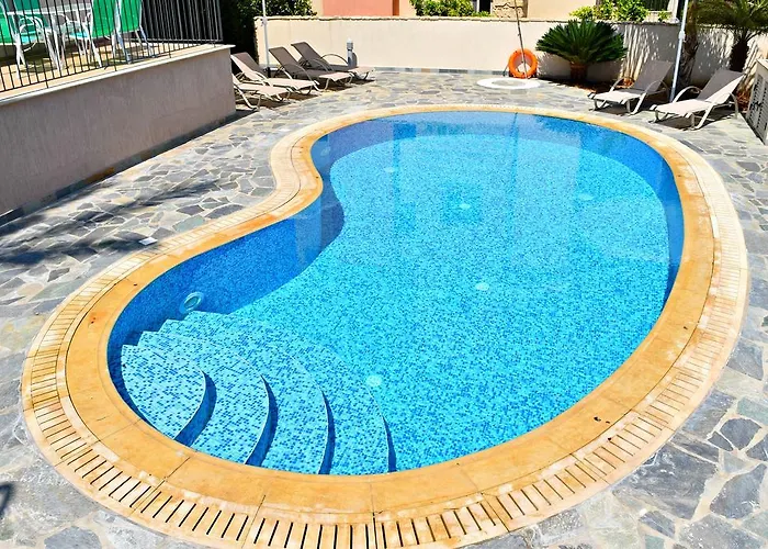 Lalianda Sandy - Private Pool - Jacuzzi - Private Area Vila Polis