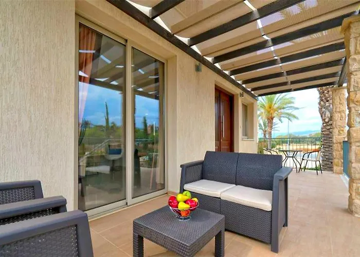 Lalianda Sandy - Private Pool - Jacuzzi - Private Area Polis